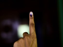 शिक्षक मतदारसंघ निवडणूक : मतदानासाठी भरपगारी विशेष रजेची तरतूद शिक्षक मतदारसंघ निवडणूक : मतदानासाठी भरपगारी विशेष रजेची तरतूद