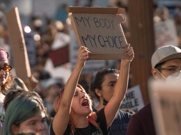 "A Girl Is Not A Mother": Thousands Protest Brazil's New Abortion Bill "A Girl Is Not A Mother": Thousands Protest Brazil's New Abortion Bill