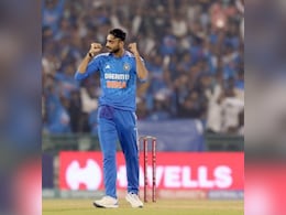 Ind vs Pak: इस प्लान के साथ अक्षर ने किया था इमाद वसीम को किया था पस्त, लेफ्टी स्पिनर ने किया खुलासा Ind vs Pak: इस प्लान के साथ अक्षर ने किया था इमाद वसीम को किया था पस्त, लेफ्टी स्पिनर ने किया खुलासा