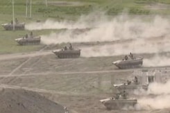 Ladhakh: Leh में हादसे के बाद सेना ने जांच के आदेश किए जारी, Defence Minister Rajnath Singh ने जताया दुख Ladhakh: Leh में हादसे के बाद सेना ने जांच के आदेश किए जारी, Defence Minister Rajnath Singh ने जताया दुख