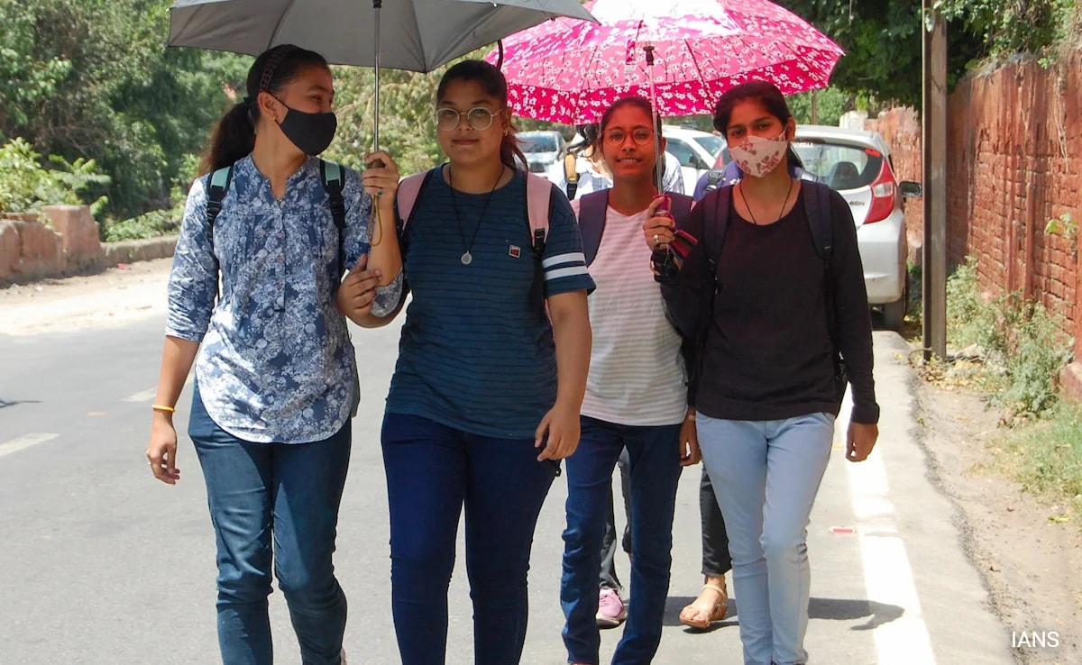 By 2050, Children Could Face 8 Times More Heatwaves Than In 2000: UNICEF By 2050, Children Could Face 8 Times More Heatwaves Than In 2000: UNICEF