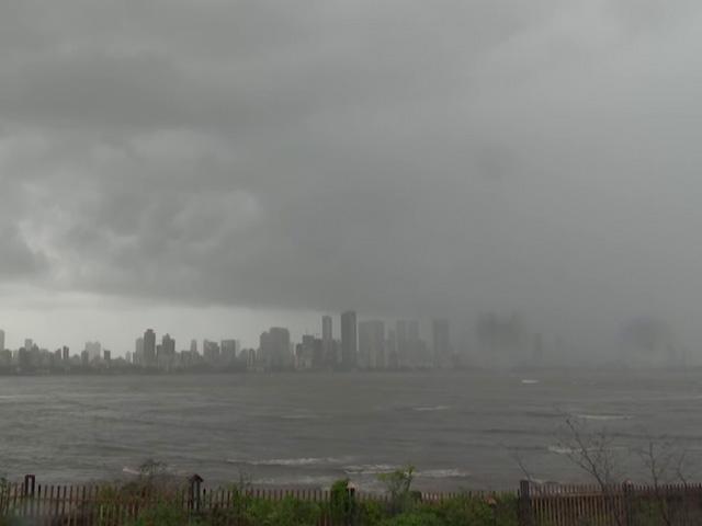 Mumbai Rains: IMD Issues Yellow Alert For Mumbai