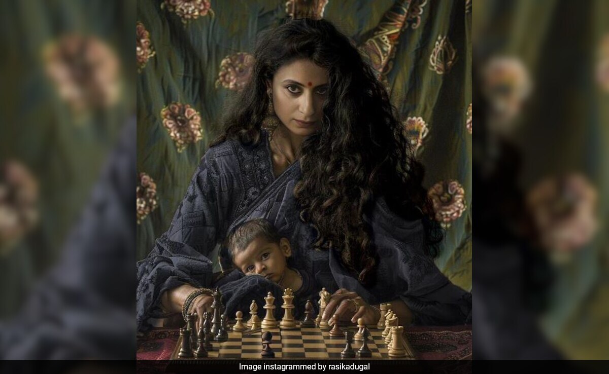 <i>Mirzapur 3</i>: Rasika Dugal As Beena Tripathi Gears Up For "Big Game" In AI-Generated Poster