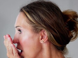 Vitamin deficiency : इस विटामिन की कमी से मुंह से आती है बदबू, जानिए यहां