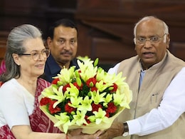 CWC Meeting: एक बार फिर सोनिया गांधी को बनाया गया कांग्रेस संसदीय दल का अध्यक्ष, खरगे ने क्या कहा जानिए CWC Meeting: एक बार फिर सोनिया गांधी को बनाया गया कांग्रेस संसदीय दल का अध्यक्ष, खरगे ने क्या कहा जानिए