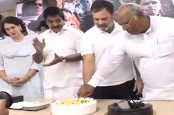 Congress Leader Rahul Gandhi Celebrates His Birthday At The Congress Headquarters In Delhi Congress Leader Rahul Gandhi Celebrates His Birthday At The Congress Headquarters In Delhi