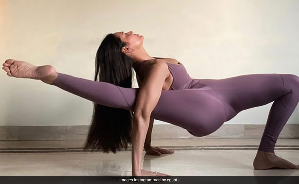 May Your Day Be As Productive As Esha Gupta's Long Stretch Into International Yoga Day 2024