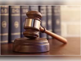 Rajasthan: जज से लेकर पटवारी तक 75 अधिकारियों की नकली सील बनाई, 500 लोगों को दिलाई फर्जी जमानत