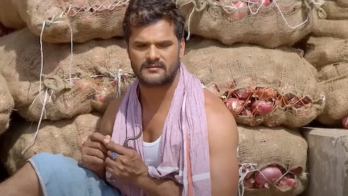 Khesari Lal Yadav Net Worth: कभी लिट्टी चोखा बेचने वाले खेसारी लाल यादव की नेटवर्थ है करोड़ों में