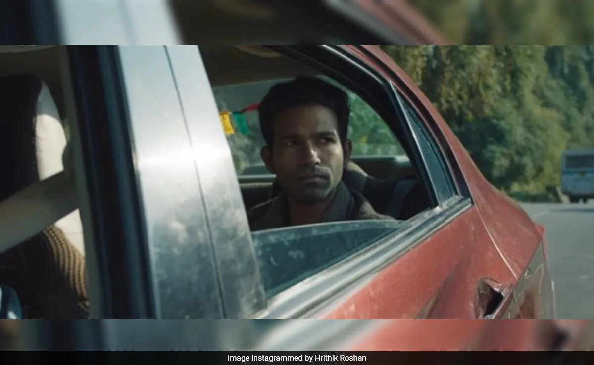 Hrithik Roshan Presents His Acting Coach Vinod Rawat's Directorial Debut <i>Pushtaini</i>