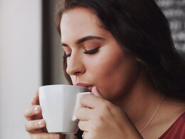 खाना खाने के बाद कहीं आप भी तो नहीं करते ये 5 गलतियां, न्यूट्रिशनिस्ट ने बताए सेहत को होने वाले नुकसान खाना खाने के बाद कहीं आप भी तो नहीं करते ये 5 गलतियां, न्यूट्रिशनिस्ट ने बताए सेहत को होने वाले नुकसान