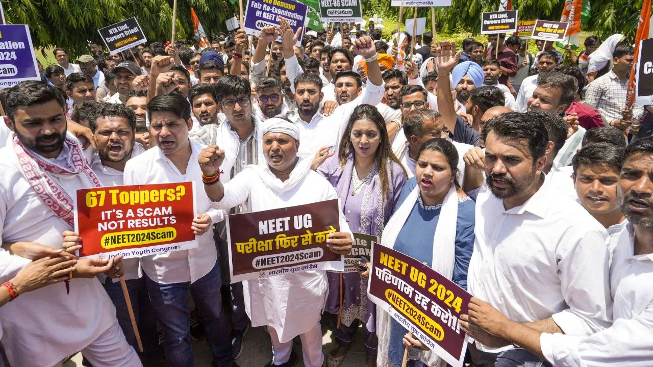 SC ने NTA से मांगा जवाब, फिर होगी NEET परीक्षा?