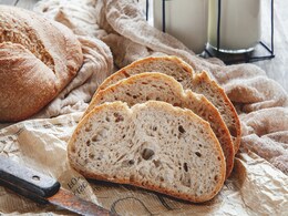 Why Is Sourdough Bread A Healthier Option Than Regular Bread? Nutritionist Explains