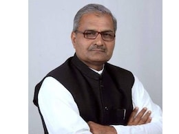 अगर मैं सांसद न होता तो होता चाकूबाज... ऐसा क्यों बोल गए रीवा के BJP सांसद अगर मैं सांसद न होता तो होता चाकूबाज... ऐसा क्यों बोल गए रीवा के BJP सांसद