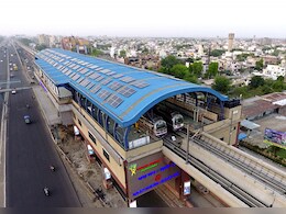 दिल्ली में 88 वर्ष बाद सर्वाधिक बारिश होने के बीच मेट्रो में सात लाख अतिरिक्त लोगों ने की यात्रा