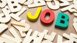 Govt Job: छत्तीसगढ़ के इन 4 कॉलेजों में 132 पदों पर जल्द होगी भर्ती, जानें किस क्षेत्र में हैं कितनी नौकरी