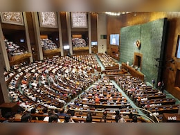 Parliament Session: 18वीं लोकसभा का आगाज आज, प्रोटेम स्पीकर दिलाएंगे सांसदों को शपथ, विपक्ष रहेगा हमलावर Parliament Session: 18वीं लोकसभा का आगाज आज, प्रोटेम स्पीकर दिलाएंगे सांसदों को शपथ, विपक्ष रहेगा हमलावर