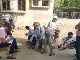 12 वीं पास करने के बाद छात्रा ने किया सुसाइड, बड़े भाई ने बताई ये वजह 12 वीं पास करने के बाद छात्रा ने किया सुसाइड, बड़े भाई ने बताई ये वजह