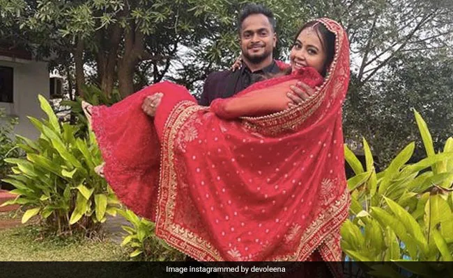 Devoleena Bhattacharjee's Big Comment On Pregnancy Rumours: "It's My Personal Space, You Aren't Invited"