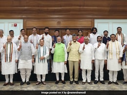 PM Modi Gets Written Support From C Naidu, Nitish Kumar, Oath On Saturday PM Modi Gets Written Support From C Naidu, Nitish Kumar, Oath On Saturday