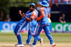 Jasprit Bumrah Shines As India Beat Pakistan By 6 Runs In Last-Over Thriller Jasprit Bumrah Shines As India Beat Pakistan By 6 Runs In Last-Over Thriller