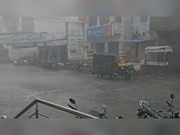 जयपुर सहित राजस्थान के कई जिलों में आंधी-बारिश, सीकर में दीवार गिरने से महिला की मौत, बेटा घायल जयपुर सहित राजस्थान के कई जिलों में आंधी-बारिश, सीकर में दीवार गिरने से महिला की मौत, बेटा घायल