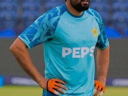 Babar Azam: किसी बड़ी टीम के लायक नहीं बाबर आजम? शोएब मलिक ने पाकिस्तानी कप्तान पर दिया बड़ा बयान Babar Azam: किसी बड़ी टीम के लायक नहीं बाबर आजम? शोएब मलिक ने पाकिस्तानी कप्तान पर दिया बड़ा बयान