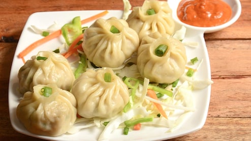 9 Of Family Among 10 Ill After Eating Momo In Noida