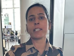 CISF Constable Who Slapped Kangana Ranaut Shifted To Bengaluru Unit: Report CISF Constable Who Slapped Kangana Ranaut Shifted To Bengaluru Unit: Report