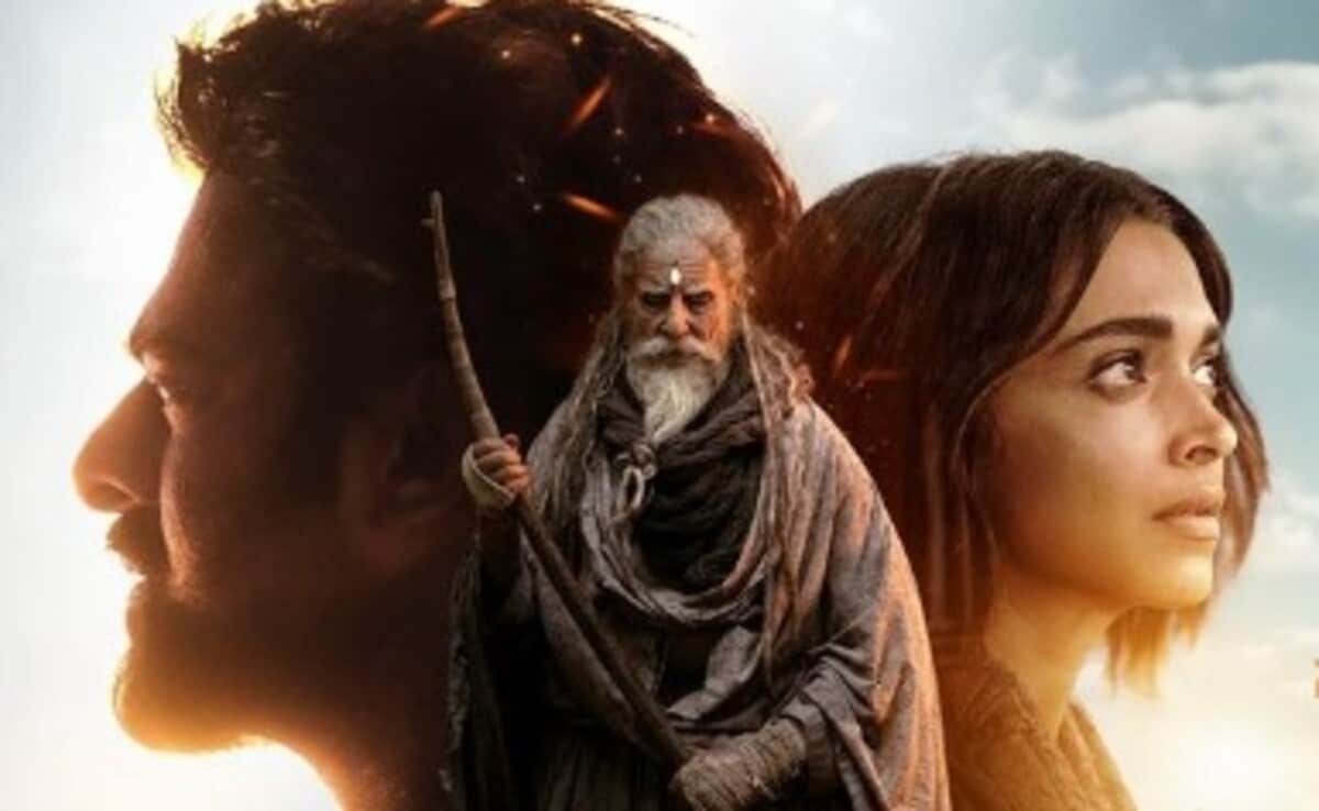 <i>Kalki 2898 AD</i>: Excited Fans Wait Outside Hyderabad Theatre At 5 am. Watch