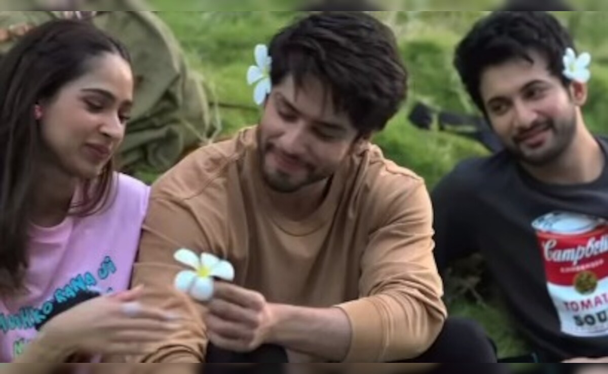 Rakesh Roshan Gives Roaring Shout Out To Niece Pashmina's Ishq Vishk Rebound: "A Film That Will Hit The Bulls Eye"