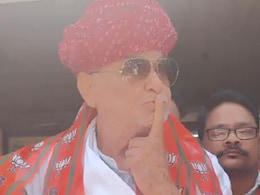 किरोड़ी लाल मीणा ने इस्तीफे के सवाल पर मुंह पर रखी अंगुली, सुकून की तलाश में जयपुर-दौसा छोड़ पहुंचे थे माउंट आबू! किरोड़ी लाल मीणा ने इस्तीफे के सवाल पर मुंह पर रखी अंगुली, सुकून की तलाश में जयपुर-दौसा छोड़ पहुंचे थे माउंट आबू!