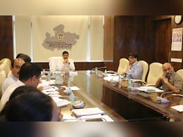 MP में बदलेगी शिक्षा की तस्वीर, सीएम यादव ने इन जिलों में 55 'पीएम कॉलेज ऑफ एक्सीलेंस' खोलने का किया ऐलान MP में बदलेगी शिक्षा की तस्वीर, सीएम यादव ने इन जिलों में 55 'पीएम कॉलेज ऑफ एक्सीलेंस' खोलने का किया ऐलान