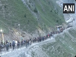 ’’बम बम भोले’’ के जयकारों के साथ आज शुरू हुई अमरनाथ यात्रा, पहला जत्था हुआ रवाना ’’बम बम भोले’’ के जयकारों के साथ आज शुरू हुई अमरनाथ यात्रा, पहला जत्था हुआ रवाना