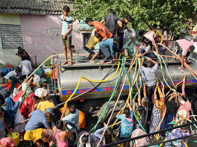 "सबसे बड़ा पीड़ित कोई और नहीं, बल्कि दिल्ली का सामान्य निवासी" : दिल्ली में जल संकट पर एलजी&nbsp;