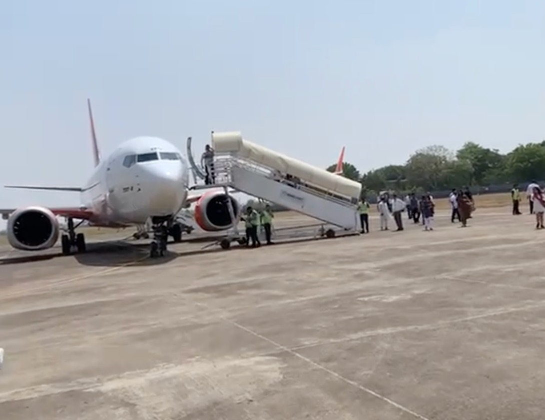 Akasa Air's Delhi-Mumbai Flight Diverted To Ahmedabad After "Security Alert"