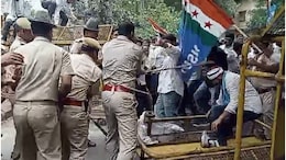 NEET परीक्षा का विरोध कर रहे NSUI कार्यकर्ताओं पर कोटा पुलिस ने किया लाठीचार्ज, देखें वीडियो