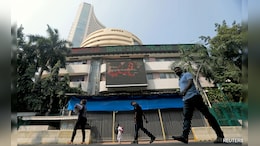 HMPV Market Crash : मंदीत संधी साधायचीय? या Stocks वर ठेवा नजर