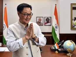 अब प्रोटेम स्पीकर को लेकर क्यों उलझे कांग्रेस और BJP? किरेन रिजिजू  बोले- मैं शर्मिंदा हूं अब प्रोटेम स्पीकर को लेकर क्यों उलझे कांग्रेस और BJP? किरेन रिजिजू  बोले- मैं शर्मिंदा हूं