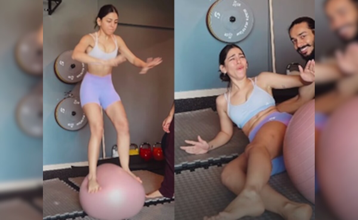 Watch: Alaya F's "Most Painful Fail" During Her Fitness Session