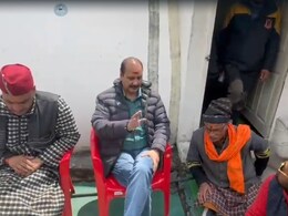 State Official Held 'Hostage' By Angry Priests, Locals At Kedarnath Dham