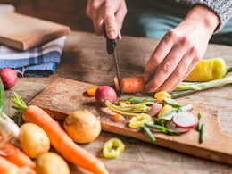 Pregnant Woman Prepares 30 Days Of Meals For Husband, Sparks Debate Online