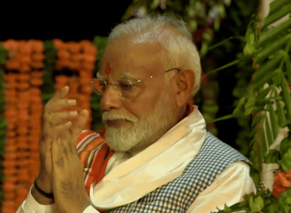कौन हैं काशी के राम जनम, जिन्होंने लगातार 2 मिनट 40 सेकंड तक बजाया शंख, मोदी-योगी भी हैरान