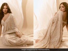 Malavika Mohanan's Rs 2.68 Lakh <i>Chikankari Saree</i> Marks An Elegant Start To The Monsoon Festivities Malavika Mohanan's Rs 2.68 Lakh <i>Chikankari Saree</i> Marks An Elegant Start To The Monsoon Festivities