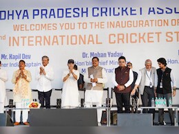 MPL: ग्वालियर को मिला नया इंटरनेशनल क्रिकेट स्टेडियम, सिंधिया कप की हुई शुरुआत MPL: ग्वालियर को मिला नया इंटरनेशनल क्रिकेट स्टेडियम, सिंधिया कप की हुई शुरुआत