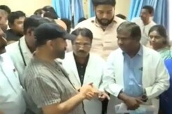 Kamal Haasan Meets Hooch Tragedy Victims At Medical College In Tamil Nadu Kamal Haasan Meets Hooch Tragedy Victims At Medical College In Tamil Nadu