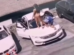 रील बनाने के चक्कर में किया महंगी कार का बंटाधार, खुद के भी हाथ-पैर किए लाल, लड़कियों का कारनामा देख सिर पकड़ लेंगे आप