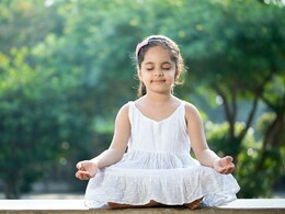 Yoga For Kids: बच्चों को बीमारी से दूर रखना है तो जरूर कराएं ये 3 योगासन, ऐसे करें अभ्यास Yoga For Kids: बच्चों को बीमारी से दूर रखना है तो जरूर कराएं ये 3 योगासन, ऐसे करें अभ्यास