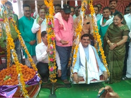 Khandwa Lok Sabha Result : विधानसभा में देखा हार का मुंह, अब शानदार जीत के बाद BJP सांसद ने खास अंदाज में मनाया जश्न  Khandwa Lok Sabha Result : विधानसभा में देखा हार का मुंह, अब शानदार जीत के बाद BJP सांसद ने खास अंदाज में मनाया जश्न