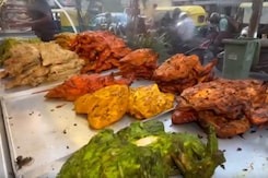 Karnataka: Food Items में Artificial Color मिलाया तो 10 लाख का जुर्माना, उम्रकैद तक की सज़ा Karnataka: Food Items में Artificial Color मिलाया तो 10 लाख का जुर्माना, उम्रकैद तक की सज़ा